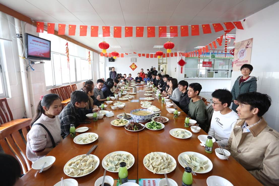 http://www.quwg.xyz/_upload/article/images/38/51/6a18a05d48a49096ce6f3eb5f626/eeba1288-c869-4ade-ab02-32cd476e2e40.jpg